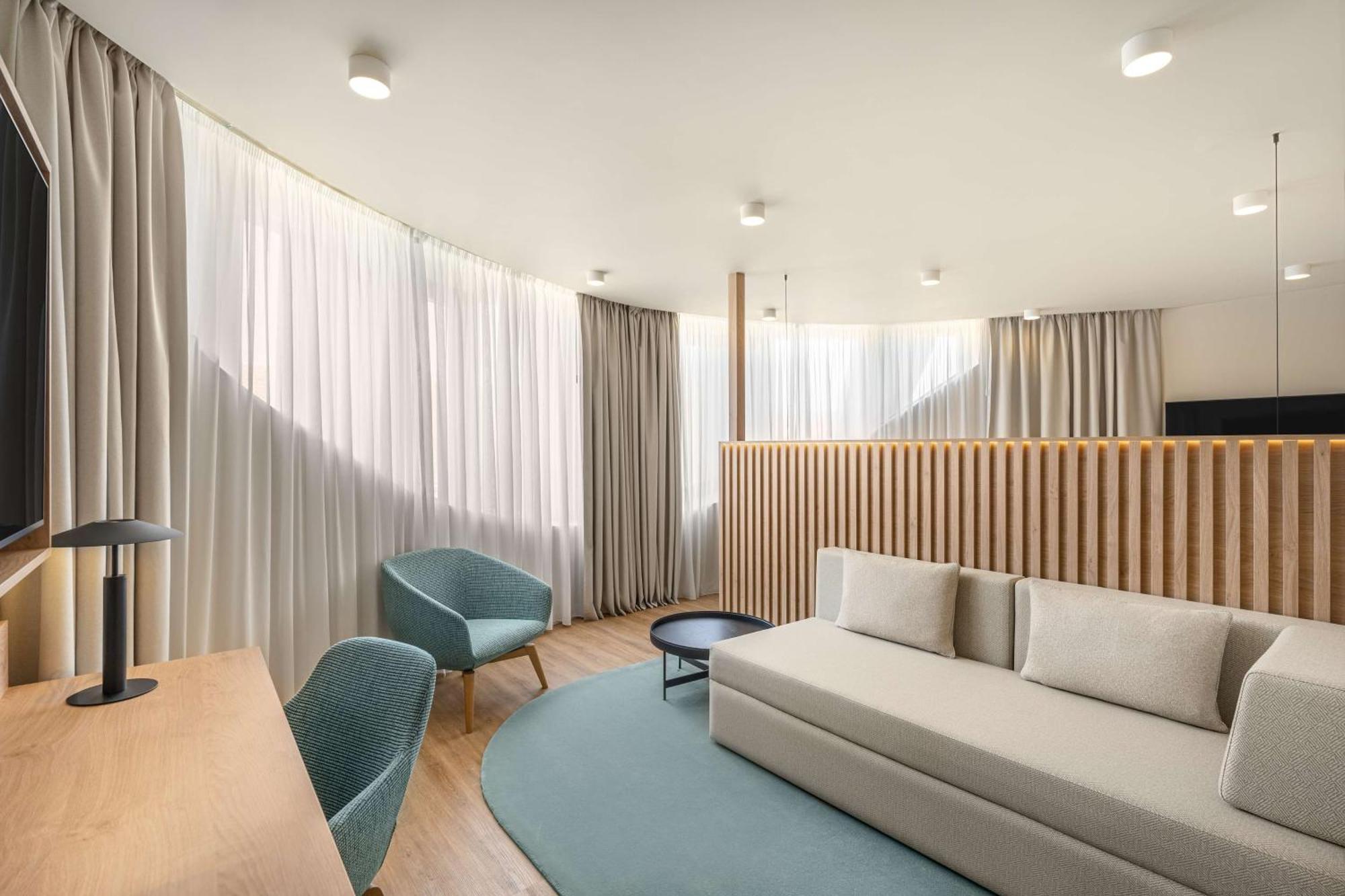 Hilton Garden Inn Debrecen City Center Dış mekan fotoğraf